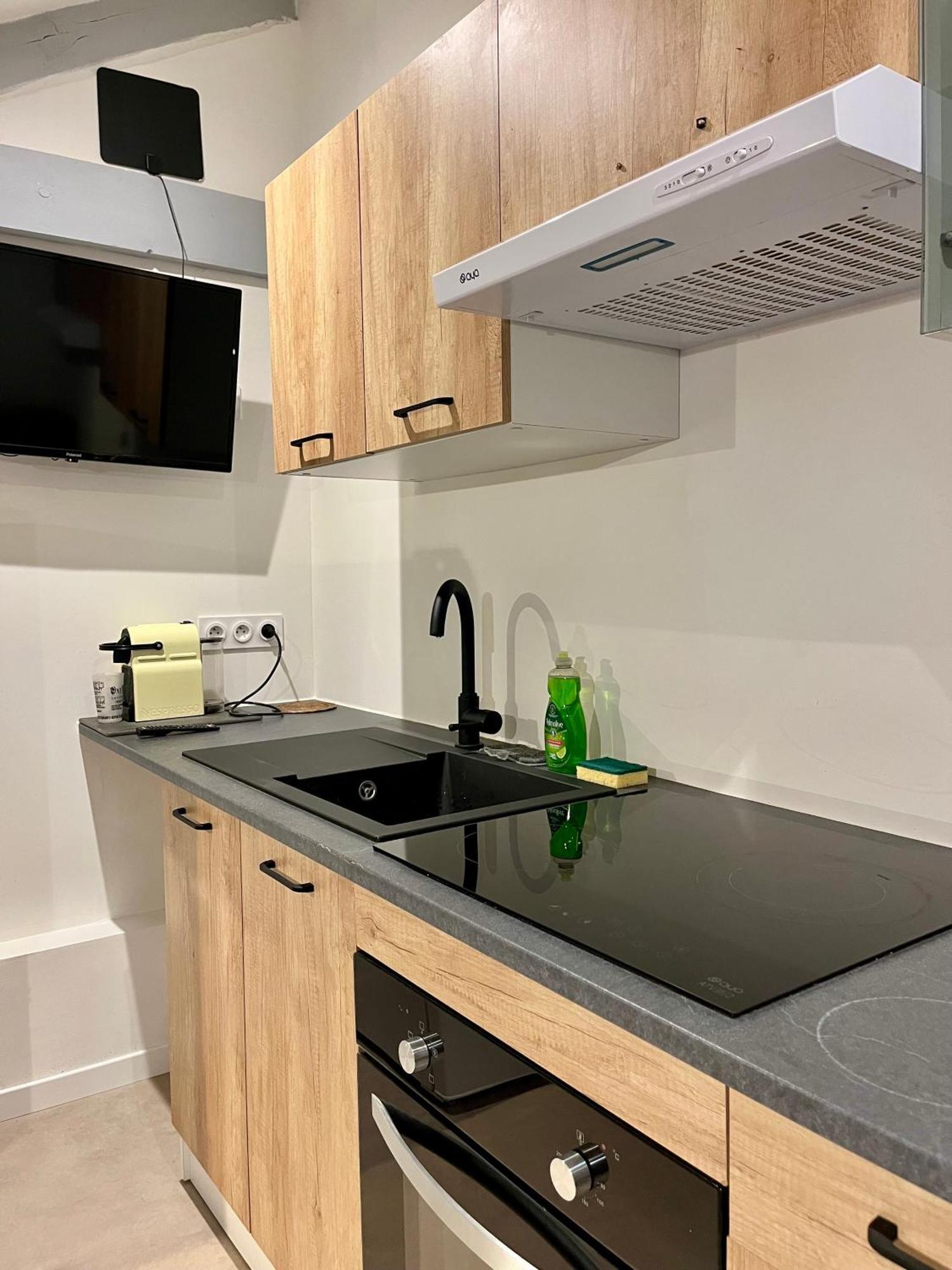 Appartement Chloe Du Lac Montferrat  المظهر الخارجي الصورة