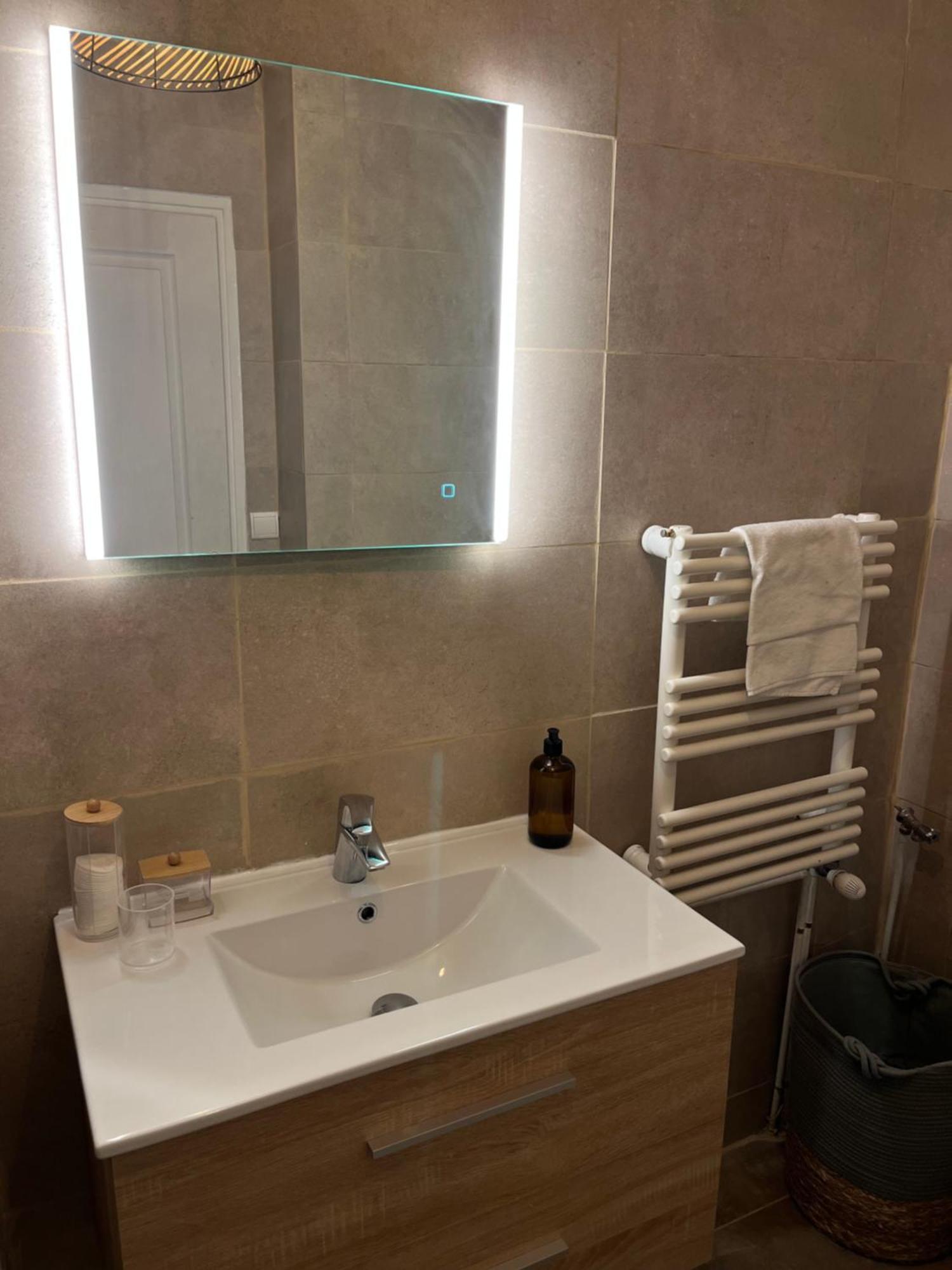 Appartement Chloe Du Lac Montferrat  المظهر الخارجي الصورة